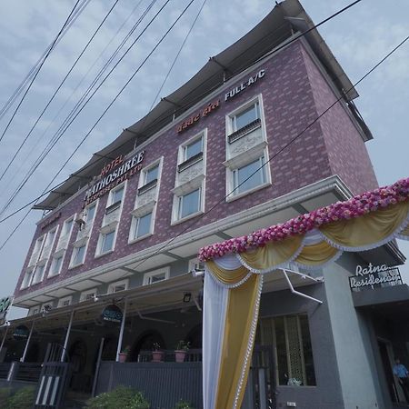 Hotel Mathoshree Thane Exterior photo